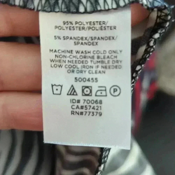 Ann Taylor women's zebra print blouse - Picture 8 of 8